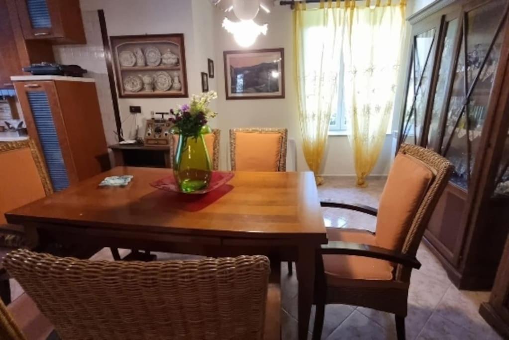 Villa Rita Giugliano In Campania Εξωτερικό φωτογραφία